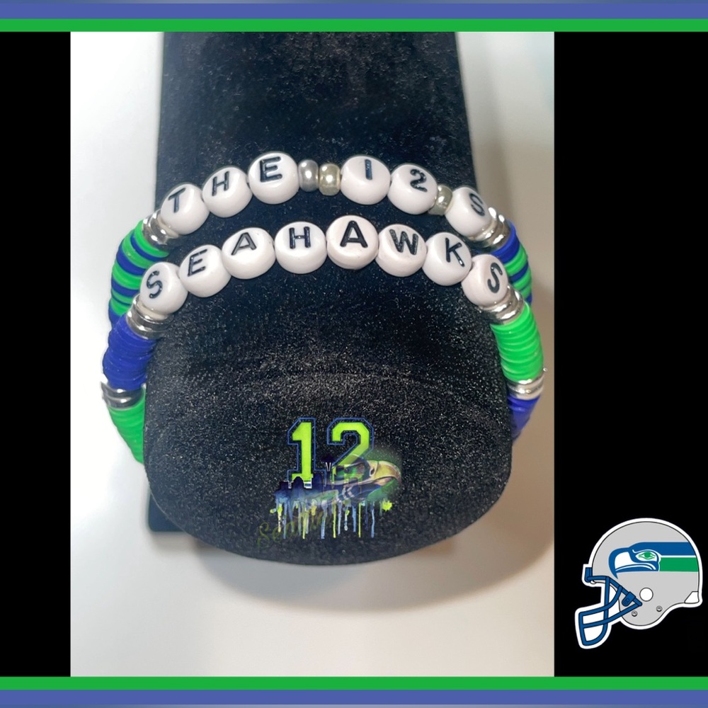 NFL -Seahawks ( The 12’s ) Football bracelet set (new handmade )
